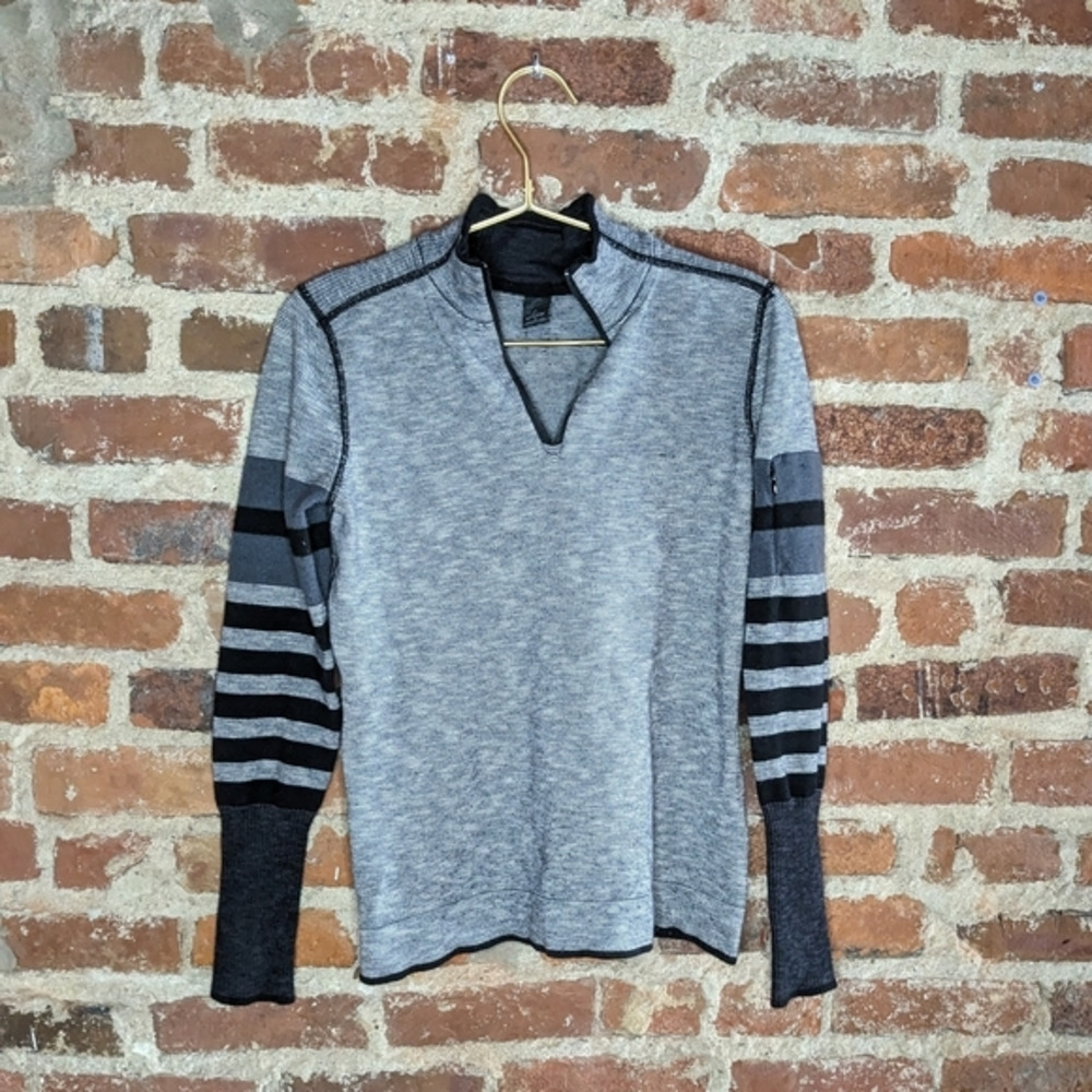 Prana‎ Small Gray Wool Blend Quarter Zip Pullover Sweater